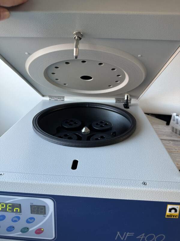 Nüve NF 400 Centrifug